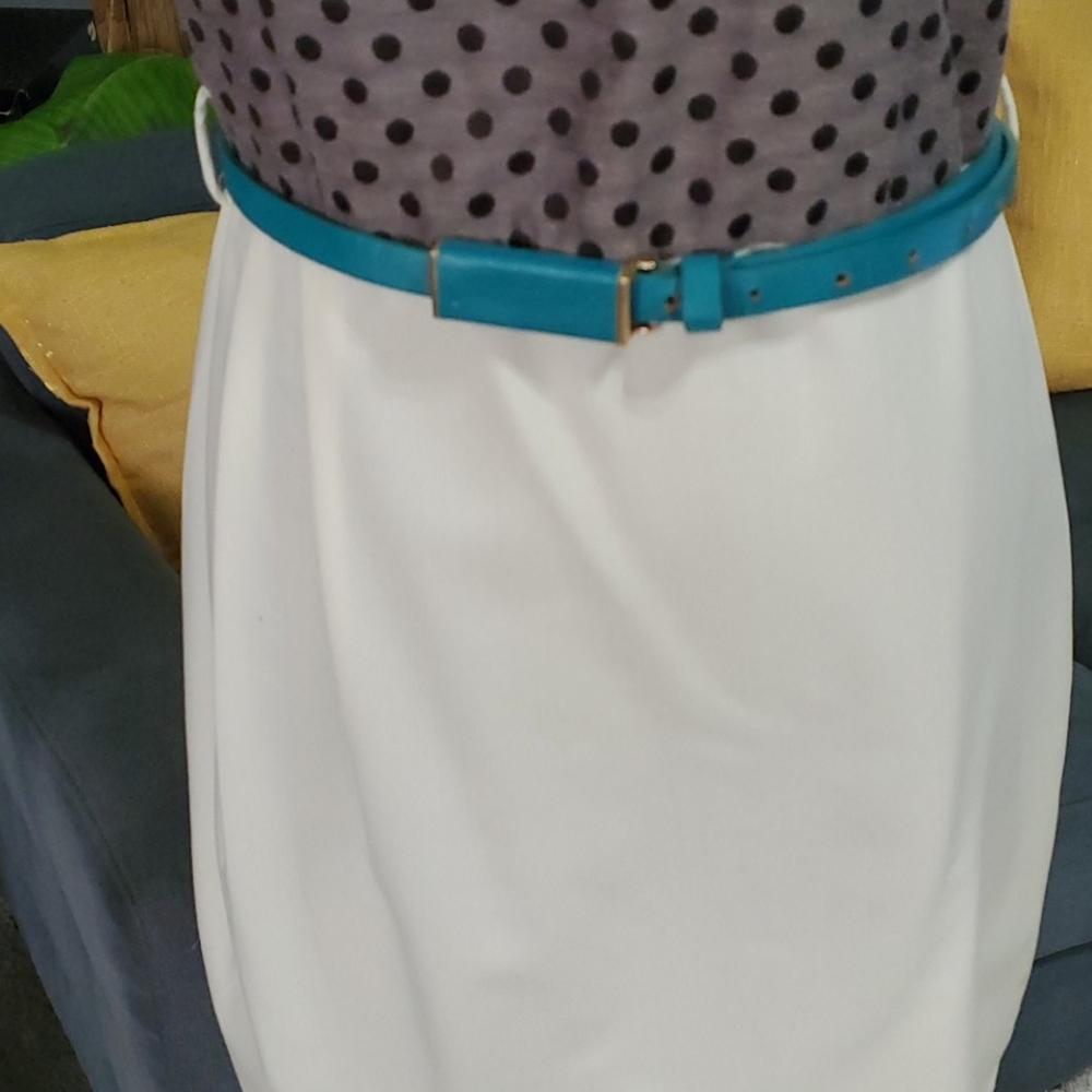 Dress - Picture 3 of 8